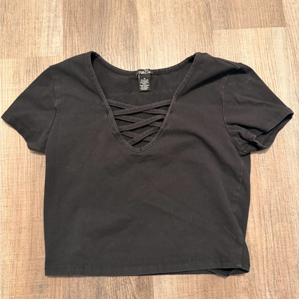 Rue21 Black Crisscross V-Neck Short Sleeve Crop Top